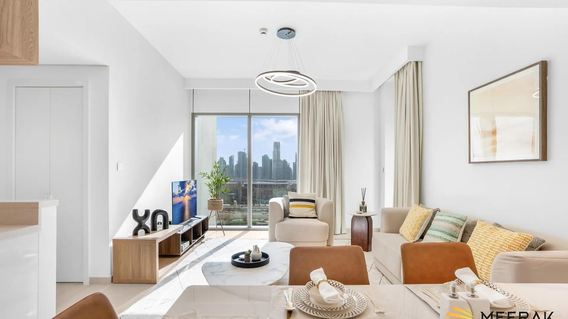 Meerak Homes - Burj Khalifa And Fountain View Downtown Elegance 2 Bed Apartment , Free Wifi, Parking, Gym And Pool Dubai