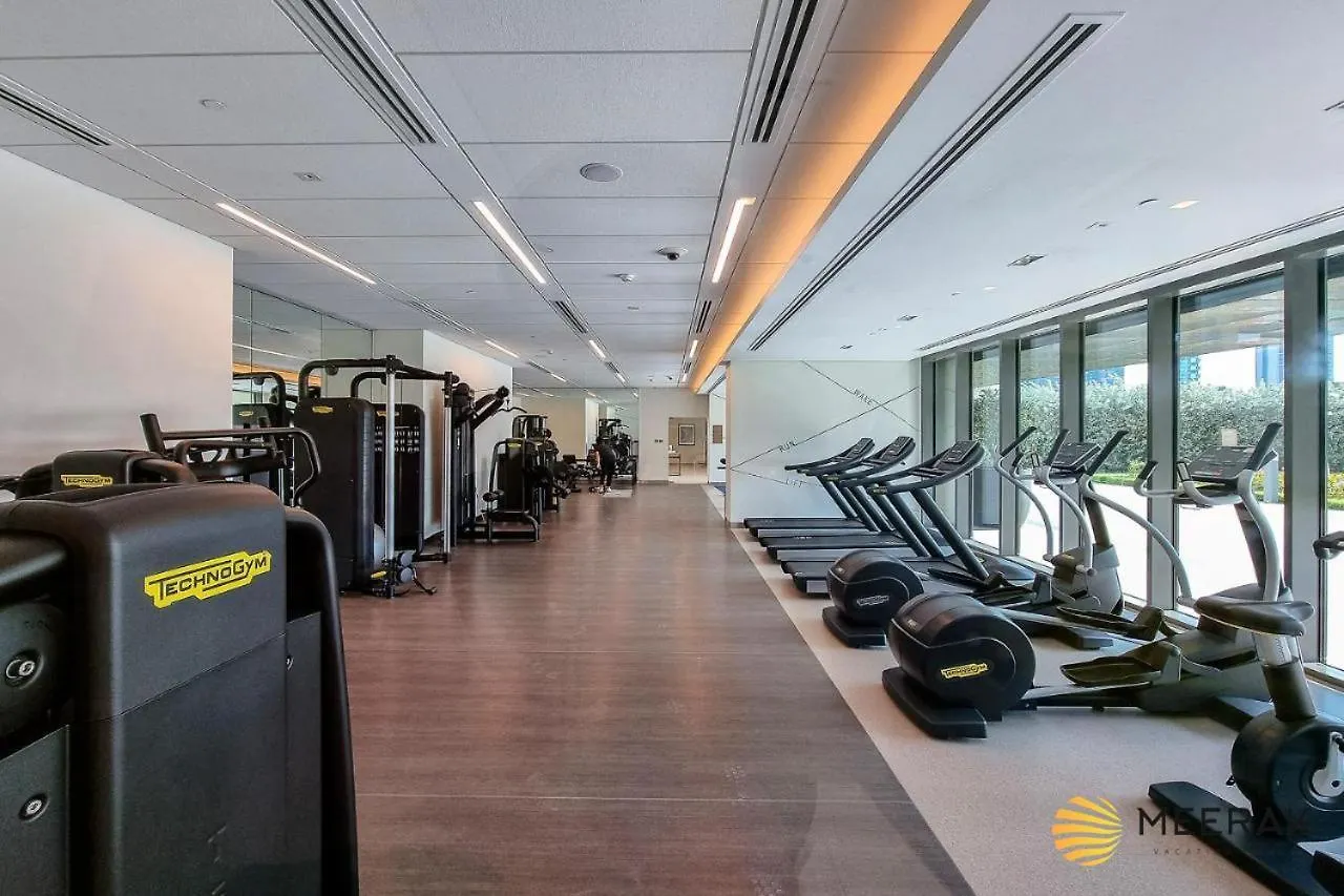 Meerak Homes - Burj Khalifa And Fountain View Downtown Elegance 2 Bed Apartment , Free Wifi, Parking, Gym And Pool Dubai